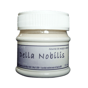 Della Nobilis